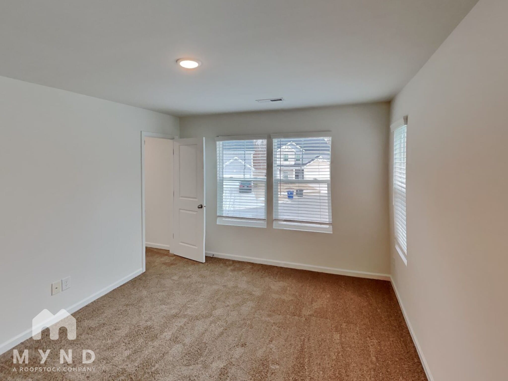 Building Photo - 122 Fosters Gln Pl