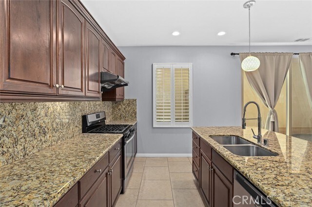 Building Photo - 59 Keepsake