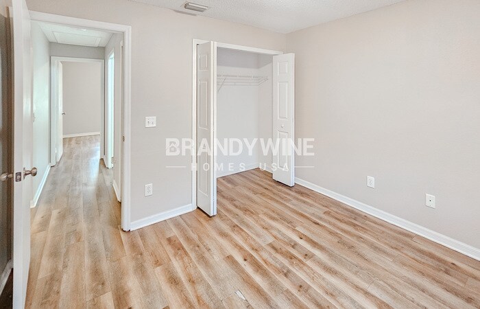 Building Photo - 11739 Brenford Crest Dr