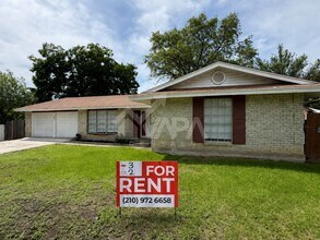 Building Photo - 6607 Benhill