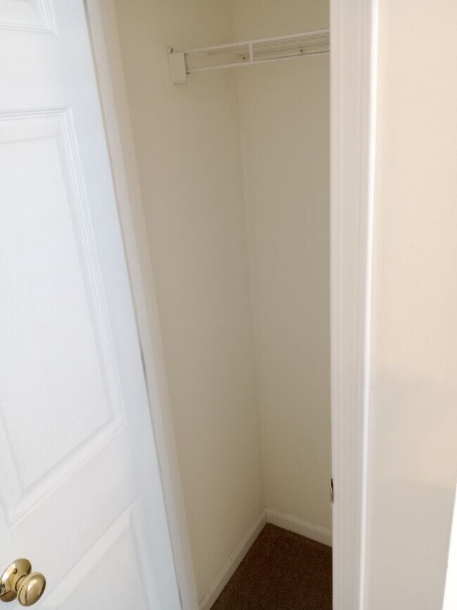 Building Photo - 3527-3529 Prescott Dr.