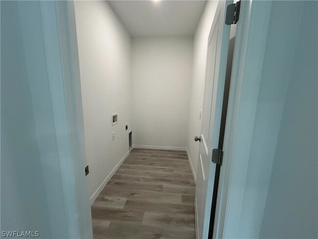 Building Photo - 457 Bell Blvd