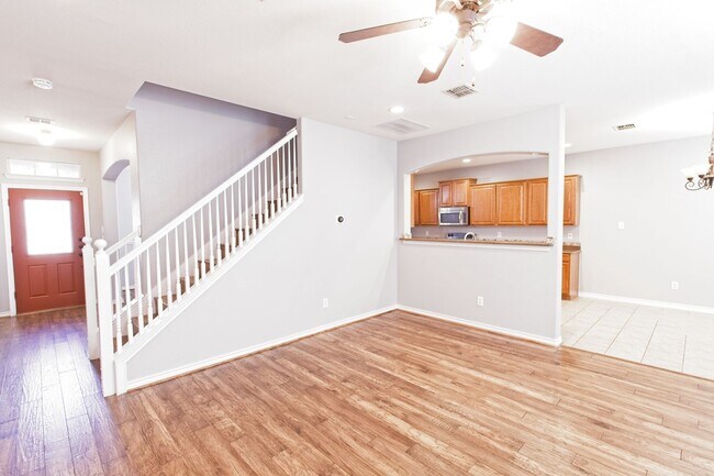 Building Photo - Allen 4 Bedroom available Short Term