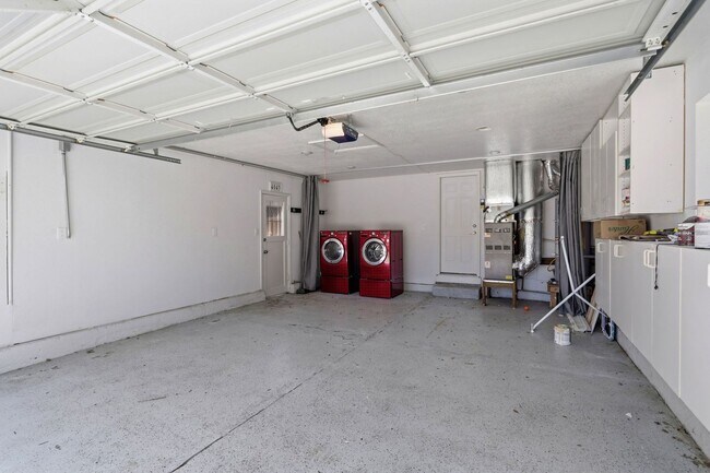 Building Photo - Beautifully Updated 5BD Home in Campbell with Remodeled Kitchen