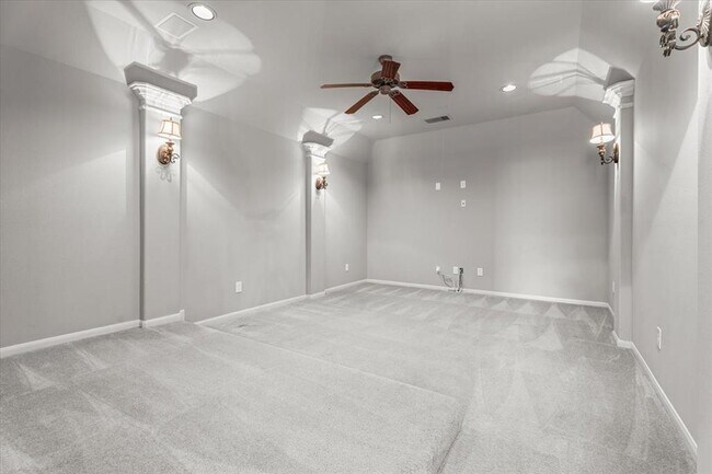 Building Photo - 7 Canyon Wren Dr
