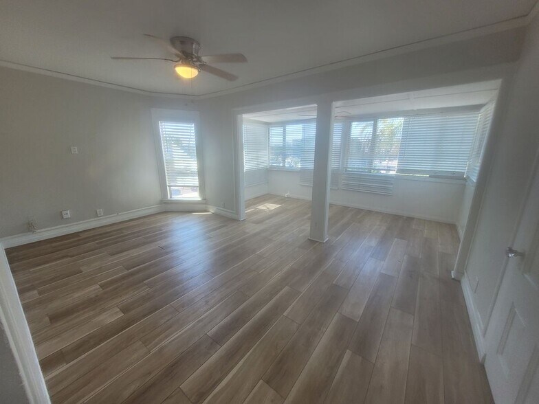 Building Photo - 4143.5 Cleveland