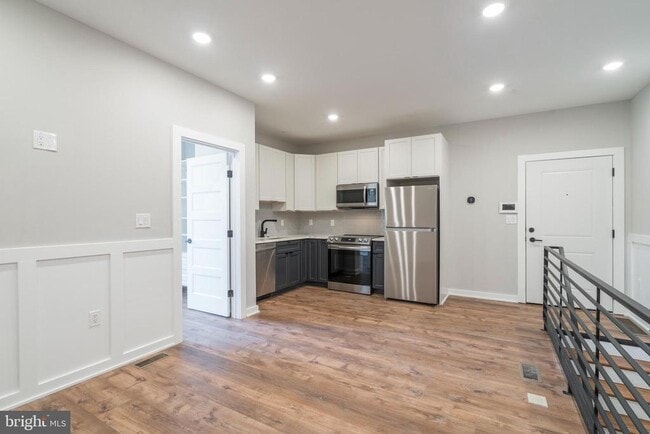 Building Photo - 435 N 35th St