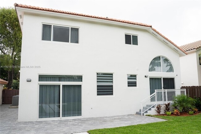 Building Photo - 10996 NW 58th Terrace