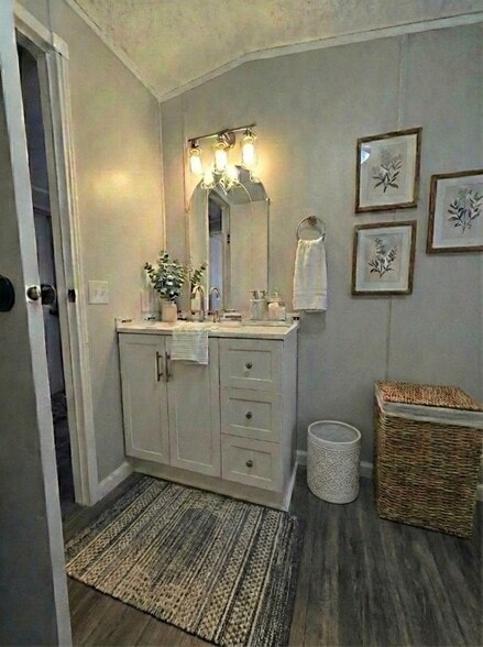 Building Photo - 58 Rd 4903