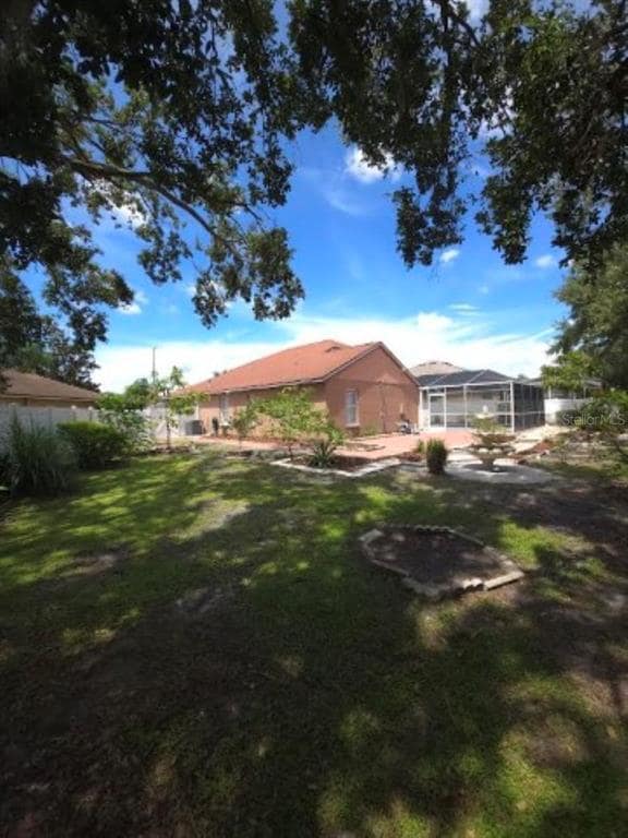 Building Photo - 18005 Palm Breeze Dr