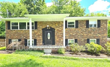 Building Photo - 11100 Hughlan Dr