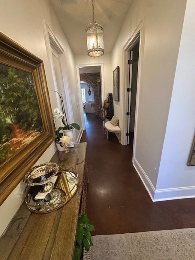 Building Photo - 3BR/3BA For Rent