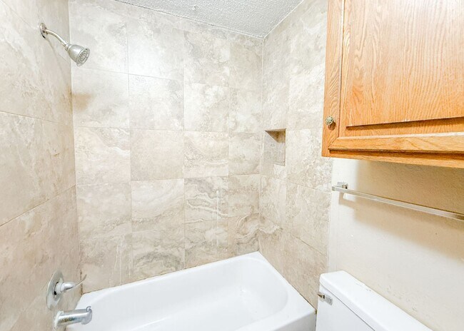 Building Photo - 3622 Wynn Cir