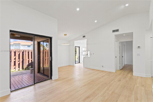 Building Photo - 6225 NW 171st St