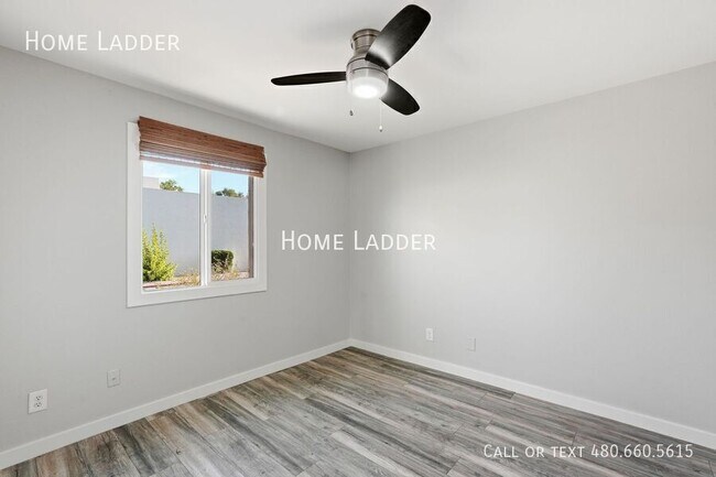 Building Photo - 5849 N 81st St