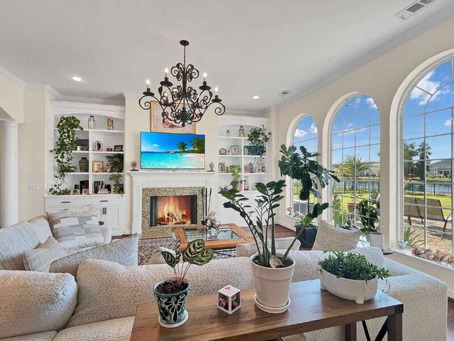 Building Photo - 663 Wyndham Way