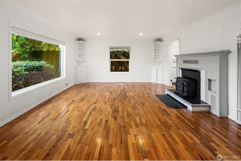 Building Photo - 1817 S 3rd St