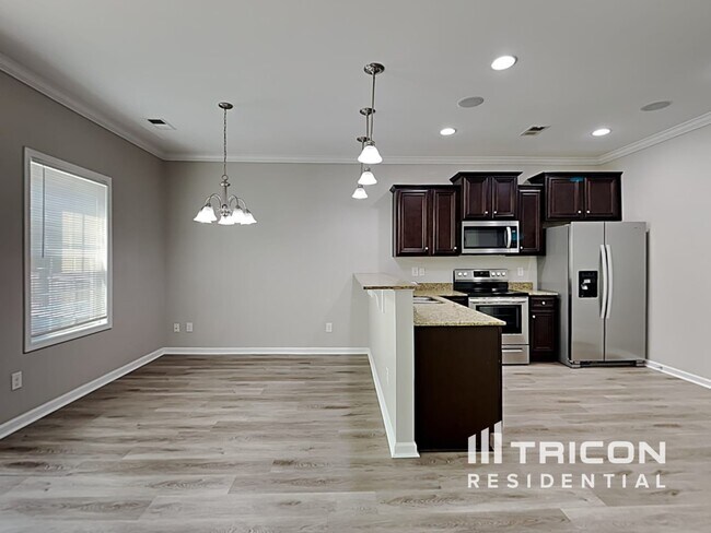 Building Photo - 653 Dawsons Park Wy