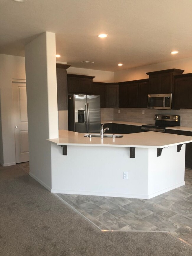 Building Photo - Home for Rent!!