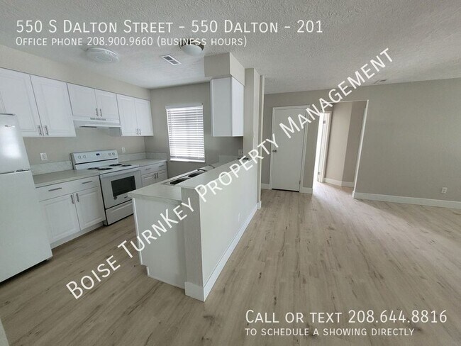 Primary Photo - 550 S Dalton Ln