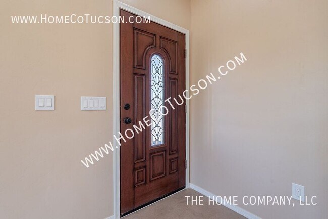 Building Photo - 5704 E Hermans Rd