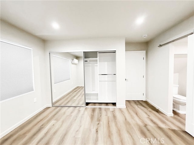 Building Photo - 401 W Erna Ave