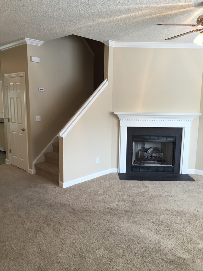 Building Photo - 8605 London Park Ct