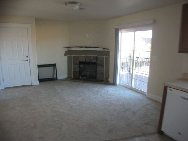 Building Photo - 115 Montalto Dr