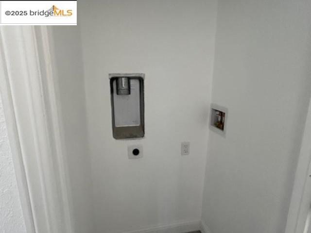 Building Photo - 133 Greenmeadow Cir