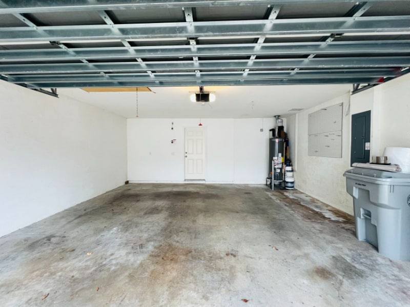 Building Photo - 1531 Par Ct