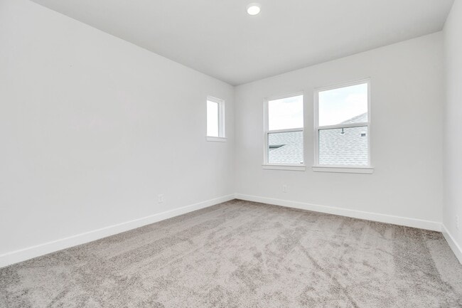 Building Photo - 21118 Chelton Bch Dr