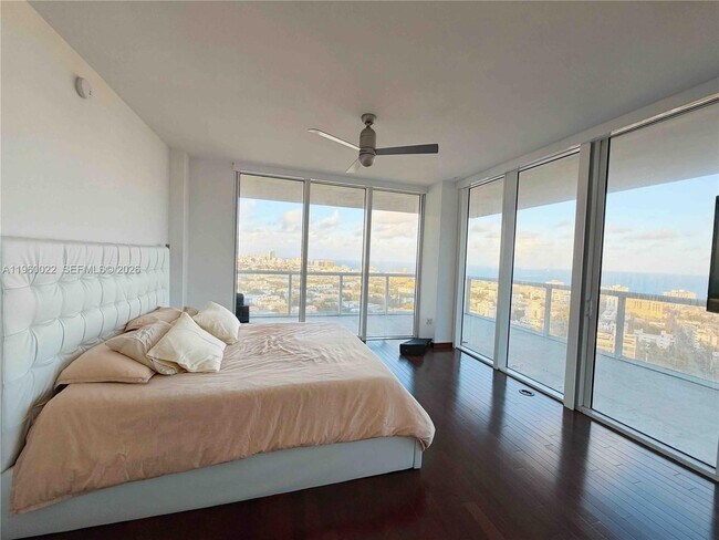 Building Photo - 450 Alton Rd