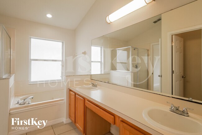 Building Photo - 13207 Chattanooga Ln