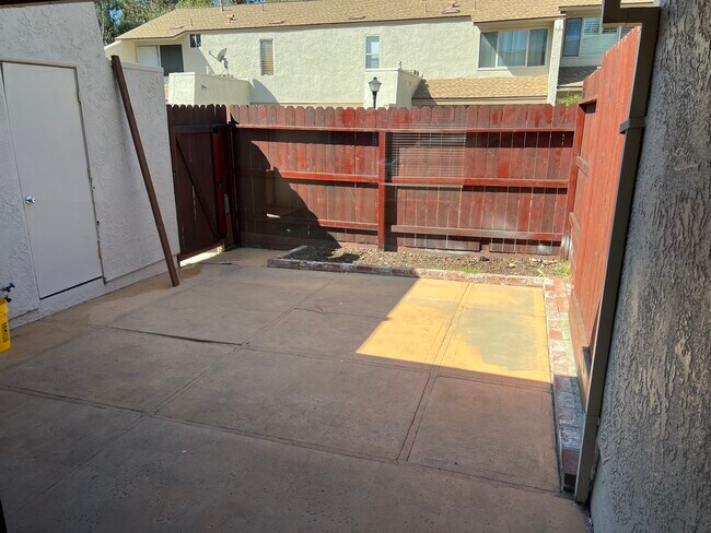 Building Photo - 1245 Prairie Dog Cir