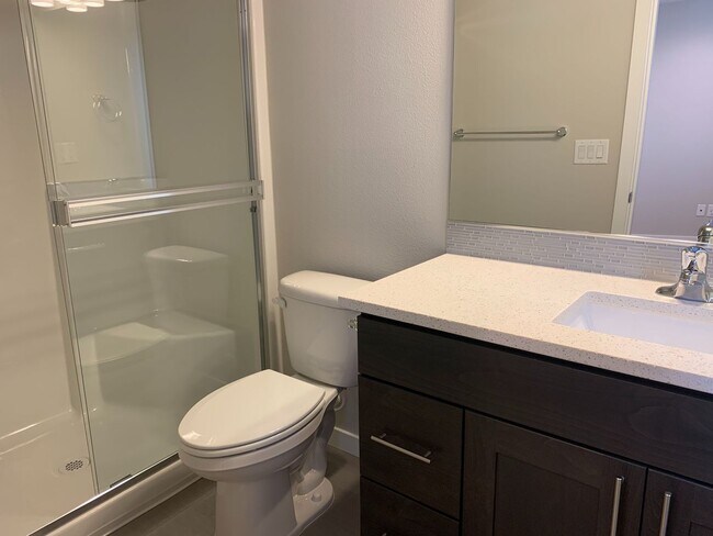 Building Photo - COMING SOON END OF FEB Salmon Creek Legacy Estates....  Front yard care provided - EZ 1/5 & 205 a...