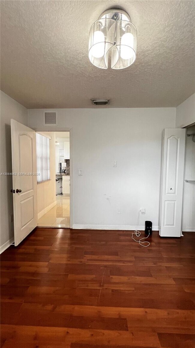 Building Photo - 14652 SW 114th Terrace
