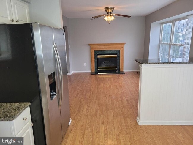 Building Photo - 2904 Saxony Dr