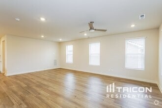 Building Photo - 6406 Lake Run Ct