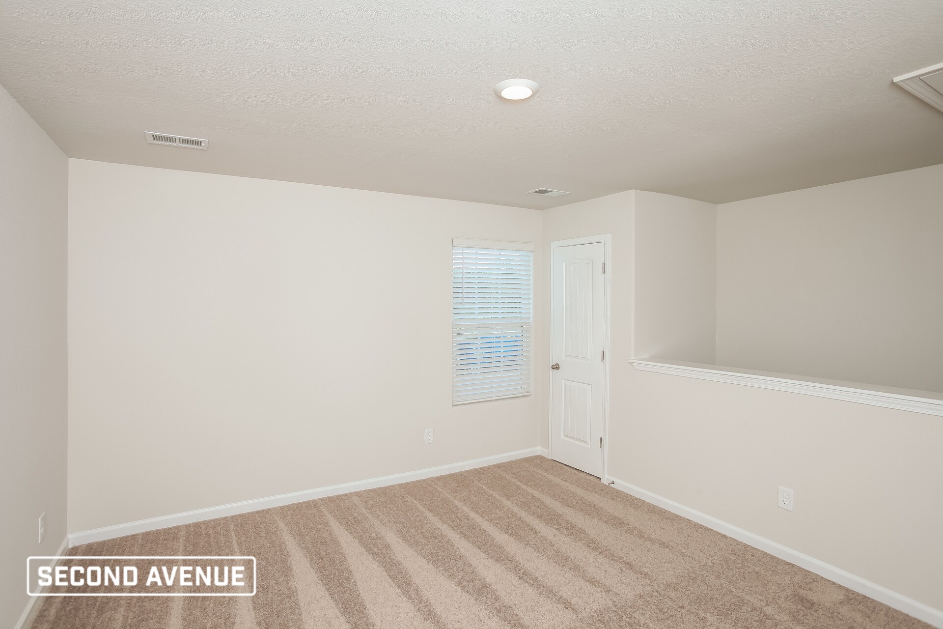 Building Photo - 412 Misty Knl Dr