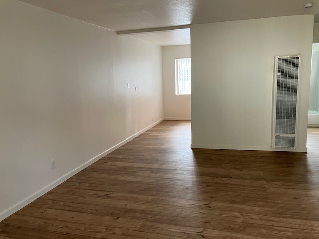 Building Photo - 5405 Morrow Dr