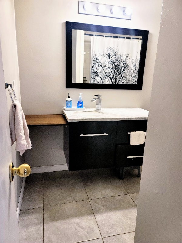 Building Photo - 10777 Bolyard Dr