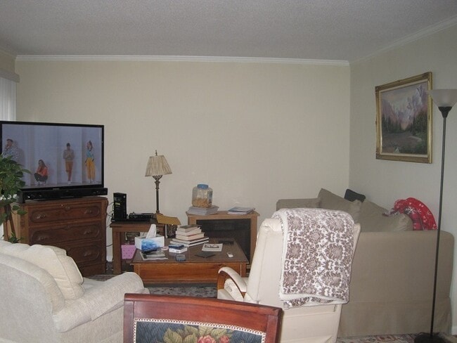 Building Photo - 1583 Laureldale Dr