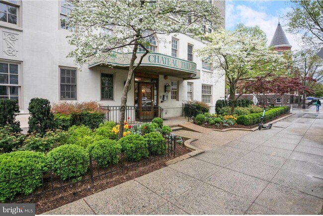 Building Photo - 1920 S St NW