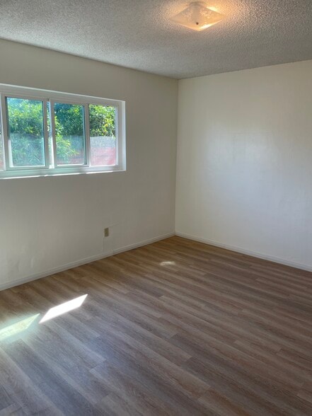 Building Photo - 376 Richfield Ave
