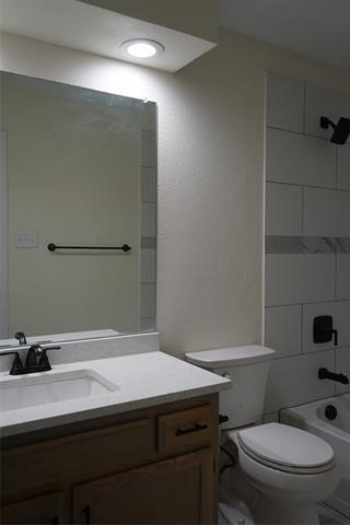 Building Photo - 5104 El Rancho Ct