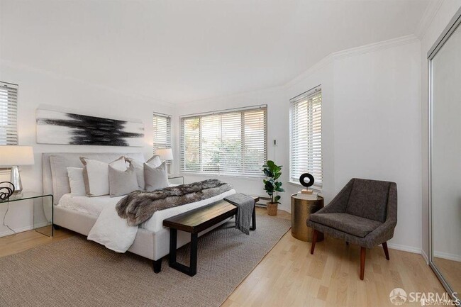 Building Photo - 1089 De Haro St