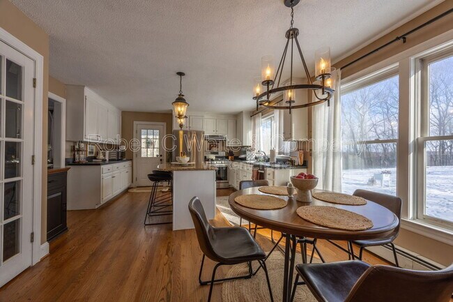 Building Photo - 27 Saw Mill Rd