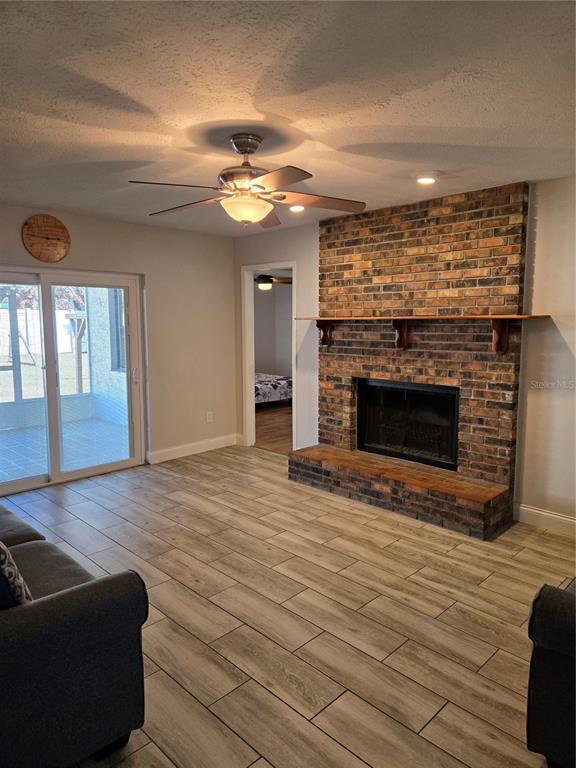 Building Photo - 3814 Cloverhill Ct