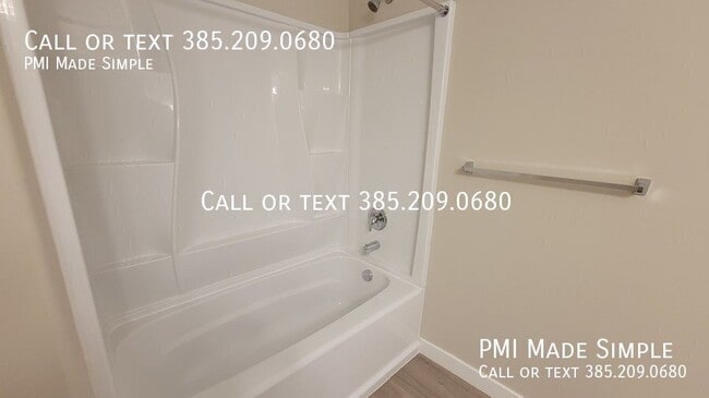 Building Photo - 328 Grassland Dr