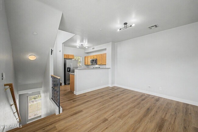 Building Photo - 418 N Mahogany Ct